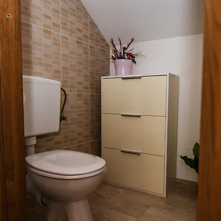 Vila Matulic Postira